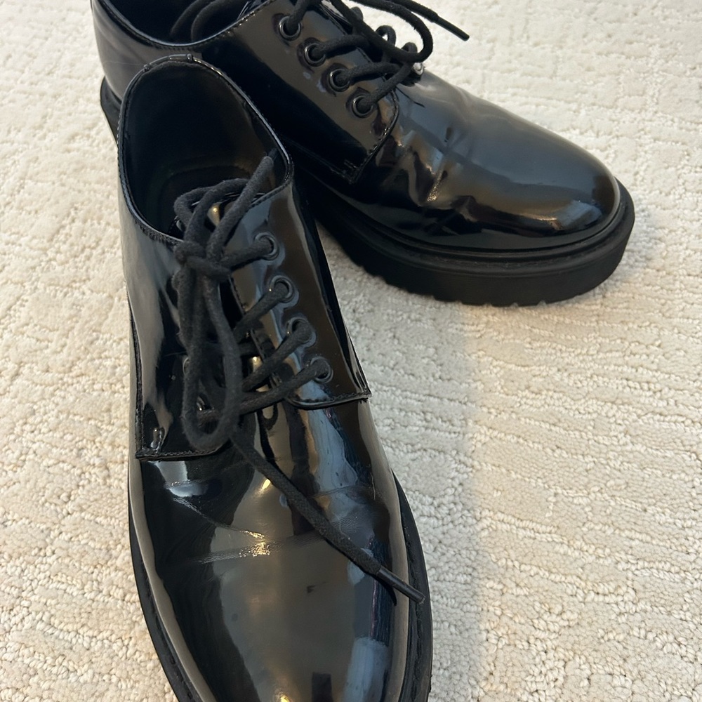 Black 1in platform quads